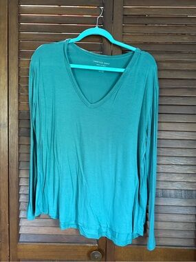 American Eagle Outfitters Teal V-Neck Long Sleeve Top - Solid Teal